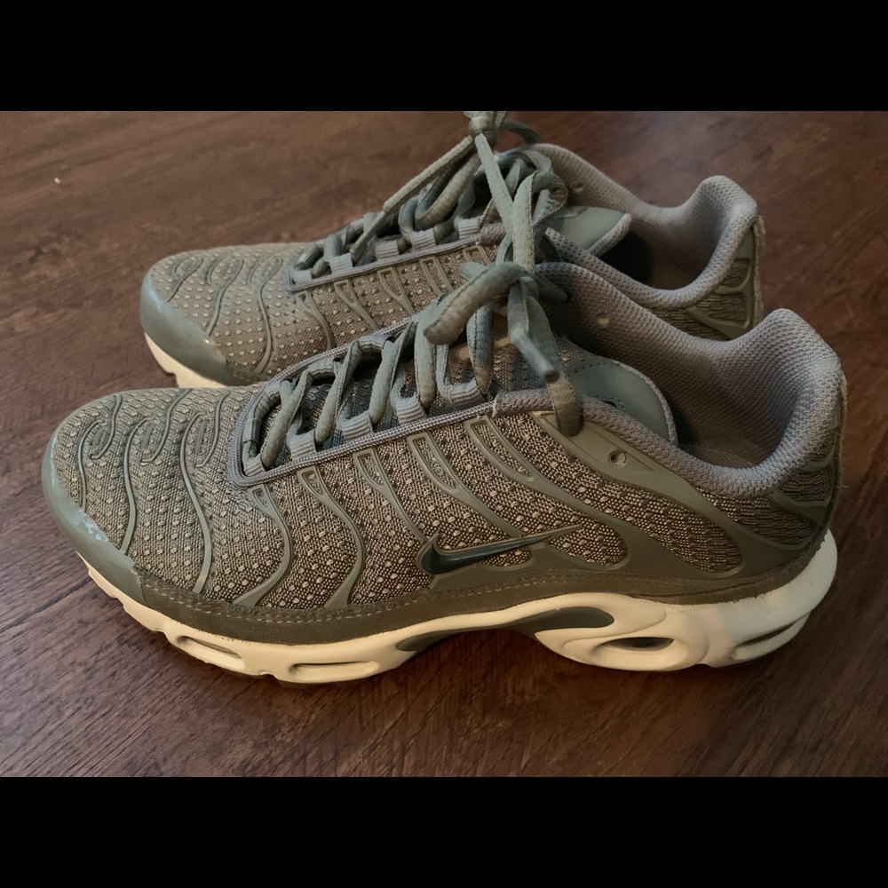 Air max - Picture 2 of 4